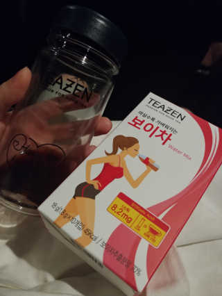 티젠 보이차 + 마이보틀 세트 — 5점을 준 리뷰어가 2018년 6월 올린 사용 사진