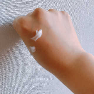 나이팅게일 티타민 크림 리뉴얼 — 4.17점을 준 리뷰어가 2018년 11월 올린 사용 사진