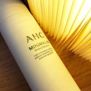 AHC 에이 에이치 씨 미니멀 10 워터리 에센스 — 5점을 준 리뷰어가 2018년 12월 올린 사용 사진