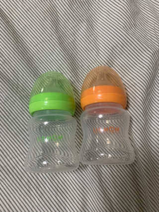 유비맘 신생아젖병 120ml 트리플팩_ 젖꼭지 포함 — 4점을 준 리뷰어가 2020년 2월 올린 사용 사진