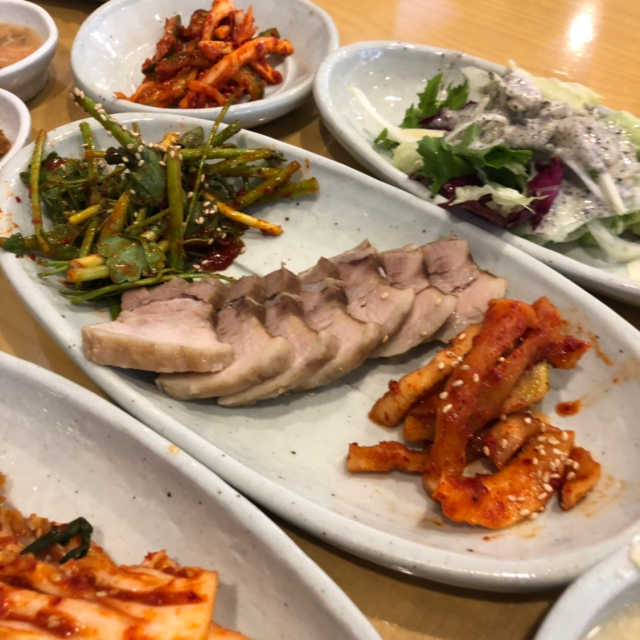 [청국장과보리밥] 두루치기 쌈정식or수육정식 中 택 1 리뷰 사진