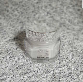 파시스 올인원 진주 화이트닝 크림 100ml — 5점을 준 리뷰어가 2019년 4월 올린 사용 사진
