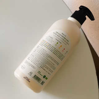 (주)에네스티 내추럴 촉촉  오트밀 바디워시 500ml — 5점을 준 리뷰어가 2019년 8월 올린 사용 사진