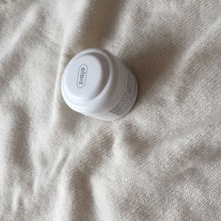 [지아자] 산양유 나이트크림 50ml — 5점을 준 리뷰어가 2016년 9월 올린 사용 사진