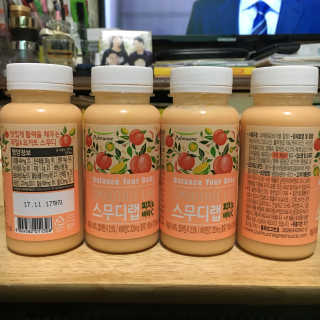 풀무원 스무디랩 피치&비타 — 5점을 준 리뷰어가 2017년 11월 올린 사용 사진