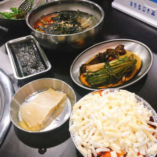 [두툼갈비] 두툼갈비 2인분 + 매콤치즈버섯 set — 4.83점을 준 리뷰어가 2018년 9월 올린 사용 사진