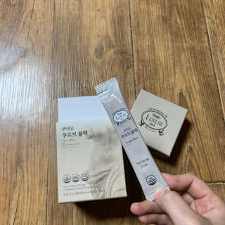 [하우투잇] 뤼에르 쿠르브 블랙 10ml x 30포 총 300ml — 5점을 준 리뷰어가 2020년 3월 올린 사용 사진