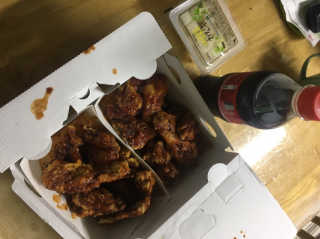 [치킨마루]-  빠사칸레드 + 콜라 500ml — 3점을 준 리뷰어가 2019년 5월 올린 사용 사진