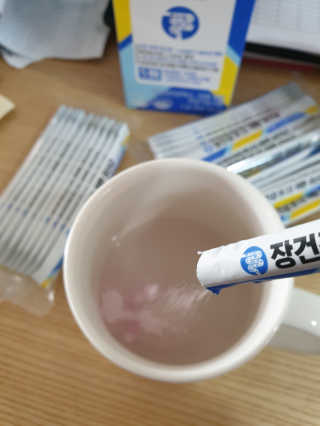 프롬바이오 엄마의 마음을 담은 장건강엔 더 착한 유산균 — 5점을 준 리뷰어가 2019년 12월 올린 사용 사진
