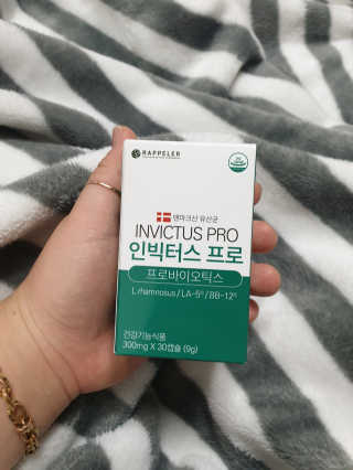 라플레 염창환 박사의 3세대 유산균, 인빅터스 프로 — 5점을 준 리뷰어가 2018년 12월 올린 사용 사진
