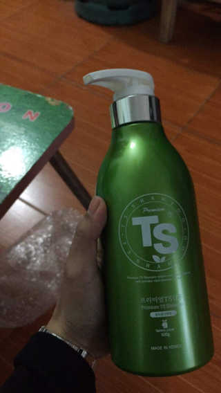 프리미엄 TS 샴푸 — 4점을 준 리뷰어가 2019년 1월 올린 사용 사진