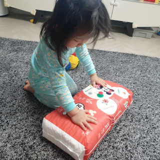 보솜이 베이비케어 팬티형 기저귀 — 5점을 준 리뷰어가 2019년 3월 올린 사용 사진