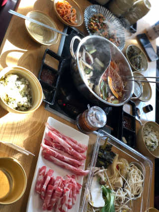 [미스터시래기]이베리코 콤보 샤브샤브+꼬막무침세트 — 4.5점을 준 리뷰어가 2019년 1월 올린 사용 사진