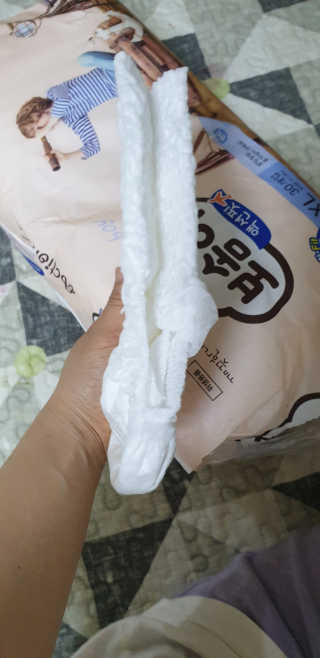 보솜이 액션핏 팬티형 — 5점을 준 리뷰어가 2019년 4월 올린 사용 사진