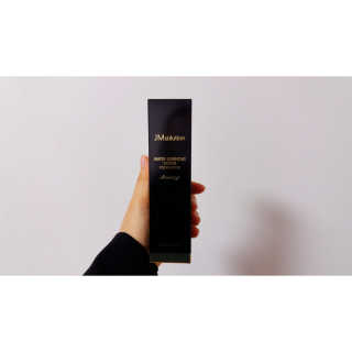 JM솔루션 물광 커버 파운데이션 럭셔리 — 4.67점을 준 리뷰어가 2018년 12월 올린 사용 사진