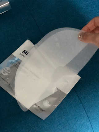 메디타임 멜라반 더마 토닝 씬젤 — 5점을 준 리뷰어가 2019년 5월 올린 사용 사진