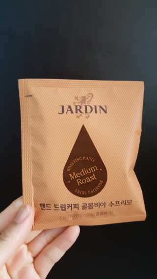 (주)쟈뎅 쟈뎅 핸드 드립커피 3종 — 5점을 준 리뷰어가 2018년 3월 올린 사용 사진