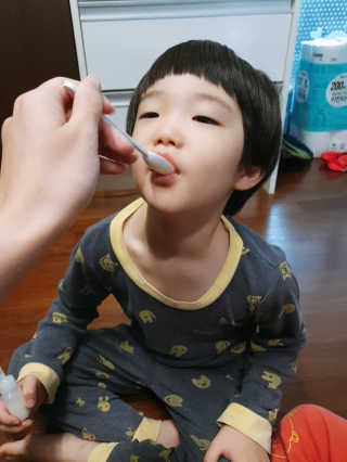 오메가-3스무디 [오메가스무디] 짜먹는 오메가3 DHA 임산부 어린이 — 5점을 준 리뷰어가 2019년 4월 올린 사용 사진