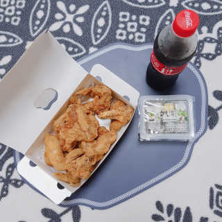 [치킨마루]-  빠사칸윙봉현미 + 콜라 500ml — 5점을 준 리뷰어가 2019년 7월 올린 사용 사진