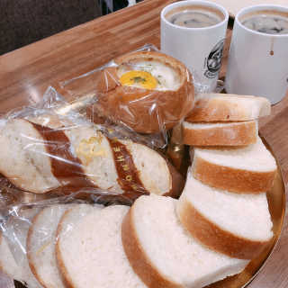 보네르아띠 부천점 [보네르아띠 부천상동점] 내맘대로 빵+아메리카노 2잔 — 5점을 준 리뷰어가 2018년 12월 올린 사용 사진