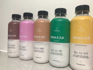 인테이크 밀스 3.0 Trial Kit(보틀형 5종) — 3점을 준 리뷰어가 2017년 4월 올린 사용 사진