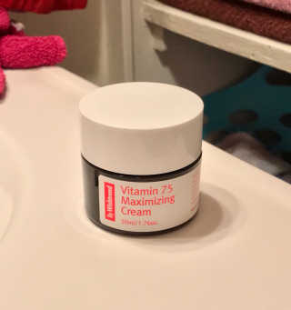 바이 위시트랜드 VITAMIN 75 CREAM — 5점을 준 리뷰어가 2018년 8월 올린 사용 사진