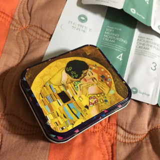 [수피요] 통통 빨간통 나인큐빅 섀도우 4color — 4.83점을 준 리뷰어가 2018년 9월 올린 사용 사진