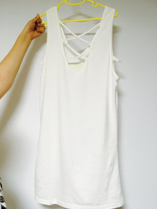 비와이엔젤 [BYANGEL]Sleeveless-Dress(BK) — 3점을 준 리뷰어가 2016년 8월 올린 사용 사진