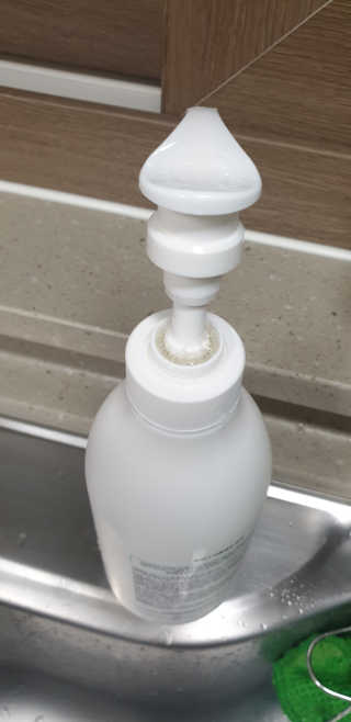 다슈코리아 다슈 데일리 단백질 한방 두피 골드 샴푸 500ml — 4점을 준 리뷰어가 2019년 9월 올린 사용 사진
