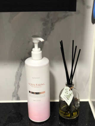 아쿠아큐링 아쿠아S링 퓨어리프레싱 헤어케어 500ml — 3.67점을 준 리뷰어가 2018년 8월 올린 사용 사진