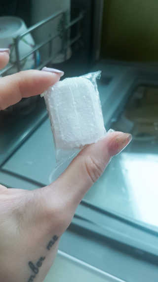 에코두 식기세척기세제 타블렛 600g — 5점을 준 리뷰어가 2019년 8월 올린 사용 사진