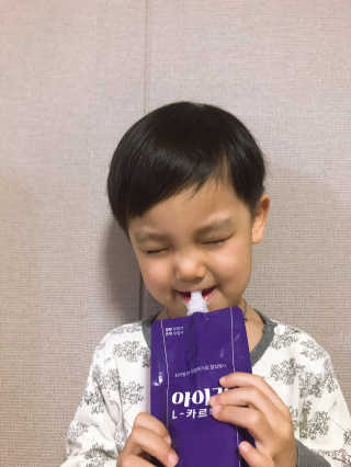 오엔엘 아이가 L-카르니틴 2박스 — 5점을 준 리뷰어가 2019년 4월 올린 사용 사진