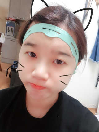 하루 10분 페이스 피트니스 리프팅 뷰티밴드 — 4점을 준 리뷰어가 2019년 8월 올린 사용 사진