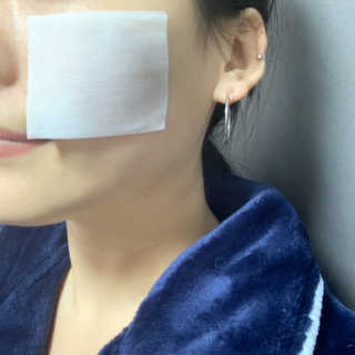 AHC 에이 에이치 씨 미니멀 10 워터리 에센스 — 5점을 준 리뷰어가 2018년 12월 올린 사용 사진