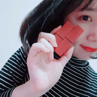 라네베 로즈 벨벳 립스틱 — 3.33점을 준 리뷰어가 2018년 3월 올린 사용 사진