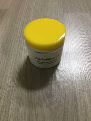 지고트 비타솔루션12 시너지 앰플 크림 100ml — 5점을 준 리뷰어가 2019년 6월 올린 사용 사진