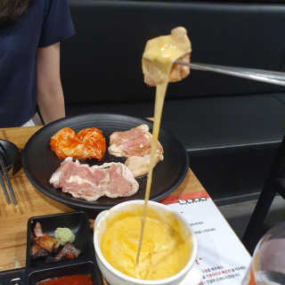 [춘여닭숯불닭갈비] 닭갈비 무한 2인+치즈퐁듀+음료수 — 5점을 준 리뷰어가 2019년 6월 올린 사용 사진