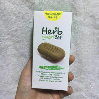 제이제이바이오 허브마사지바 올인원 알약비누 — 4.33점을 준 리뷰어가 2018년 8월 올린 사용 사진
