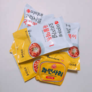 홍대미미네국물떡볶이 [홍대미미네]오리지널 국물 떡볶이4팩 + 라면사리 — 5점을 준 리뷰어가 2019년 4월 올린 사용 사진
