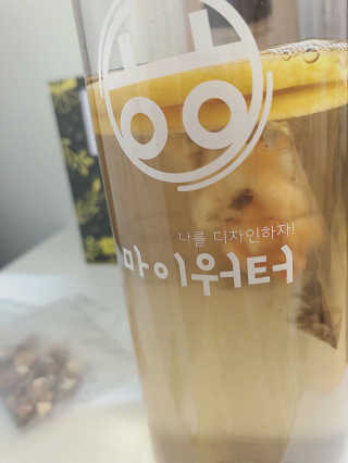 ㅎㅎ마이워터 ㅎㅎ 마이워터 과일워터팩_레몬오렌지 — 4.67점을 준 리뷰어가 2017년 12월 올린 사용 사진