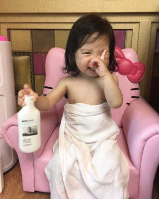 엘루스벤 에코스토어_베이비 바디워시_200ML — 4.17점을 준 리뷰어가 2017년 6월 올린 사용 사진
