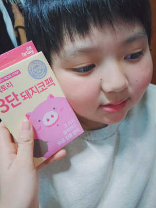 미팩토리 3단 돼지코팩 3매입 X 2 — 3.67점을 준 리뷰어가 2018년 2월 올린 사용 사진