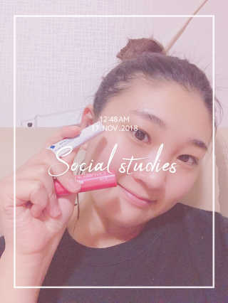 블리스텍스 립 릴리프 크림 립밤, 립 바이브런스 립밤 — 4.83점을 준 리뷰어가 2018년 11월 올린 사용 사진