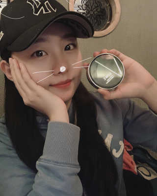 라임코스메틱 V 콜라겐 앰플 쿠션 — 4점을 준 리뷰어가 2020년 1월 올린 사용 사진