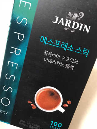 (주)쟈뎅 쟈뎅 에스프레소 스틱 아메리카노 블랙 — 4.5점을 준 리뷰어가 2018년 10월 올린 사용 사진