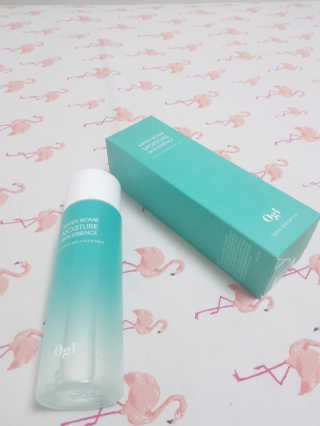 오지아이 워터 밤 모이스처 스킨 에센스 180ml — 4점을 준 리뷰어가 2019년 12월 올린 사용 사진