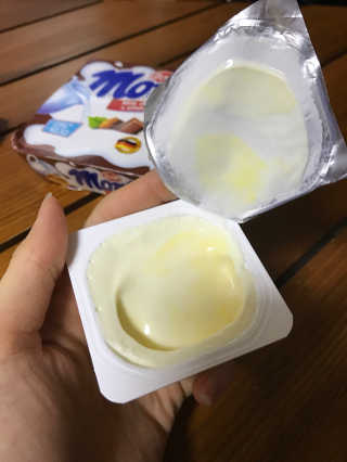 몬테밀크디저트 초코&바닐라 — 4점을 준 리뷰어가 2017년 4월 올린 사용 사진