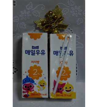 매일우유 멸균 매일우유 저지방 2프로 멸균 핑크퐁 에디션 6입 — 5점을 준 리뷰어가 2018년 1월 올린 사용 사진