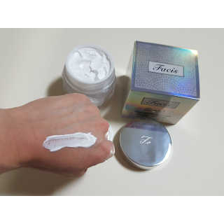 파시스 올인원 진주 화이트닝 크림 100ml — 5점을 준 리뷰어가 2019년 1월 올린 사용 사진
