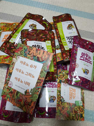 아우노그라노 오리지날, 진짜 베리, 진짜 카카오 — 5점을 준 리뷰어가 2018년 7월 올린 사용 사진